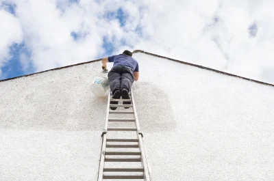 Peinture extérieure à Breteuil — façades et ravalement